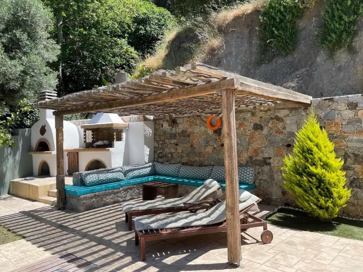 Pura Vida Villa Rodakino Exterior photo