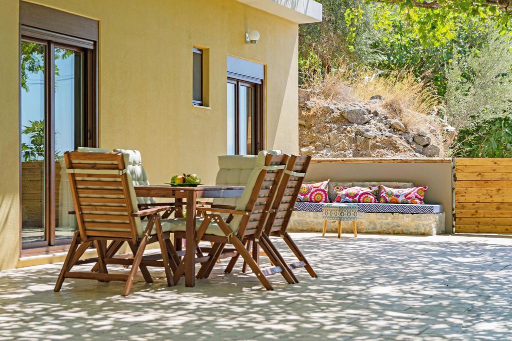 Pura Vida Villa Rodakino Exterior photo