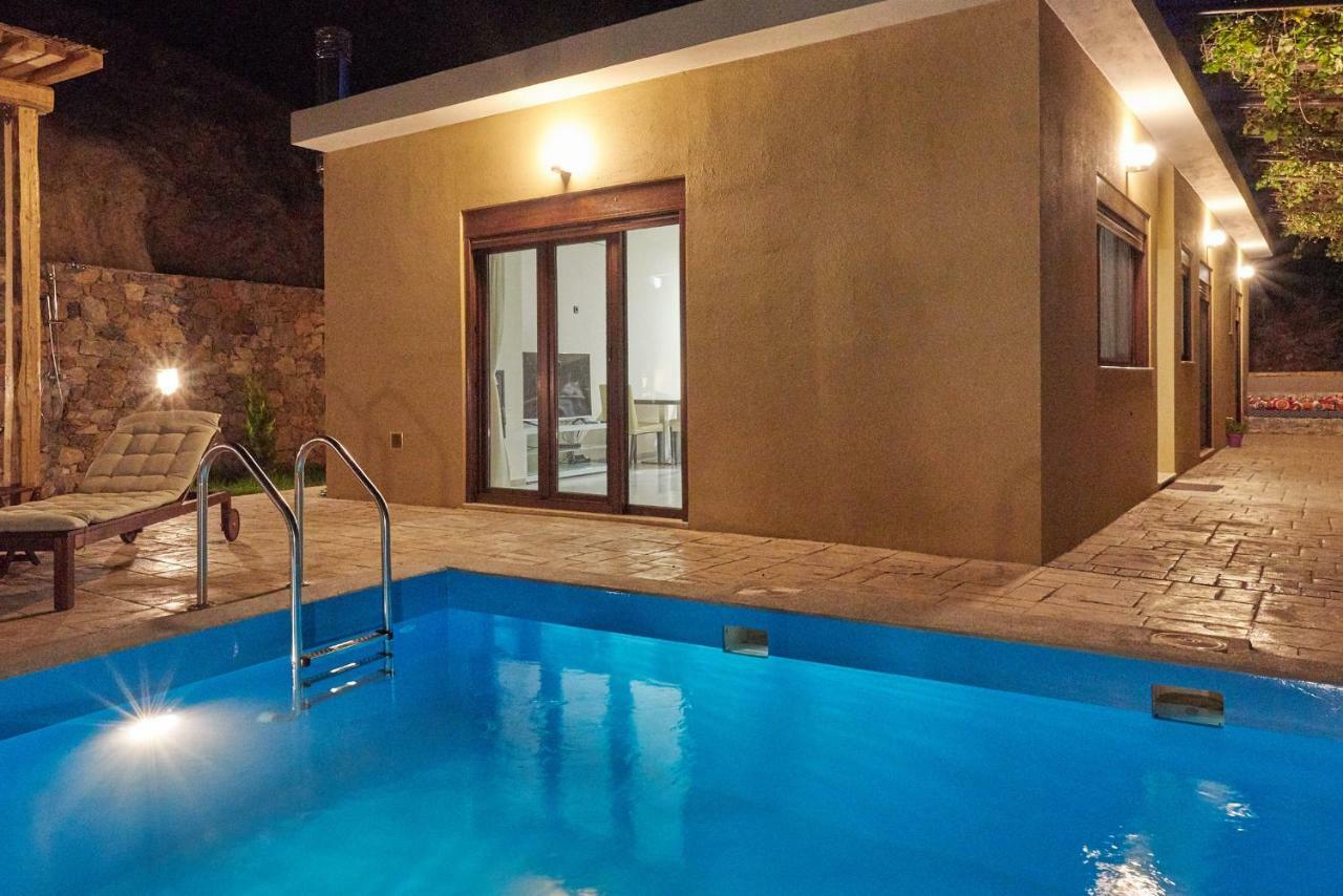 Pura Vida Villa Rodakino Exterior photo